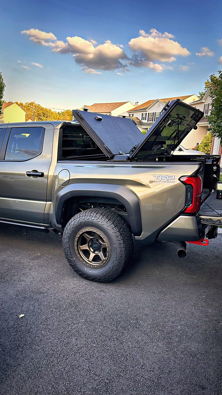 2024 Tacoma What did you do TO / WITH your 4th gen Tacoma today?! 👨‍🏭 🧰 📸 020632D2-D537-49EA-ADFB-DB9837B3F520
