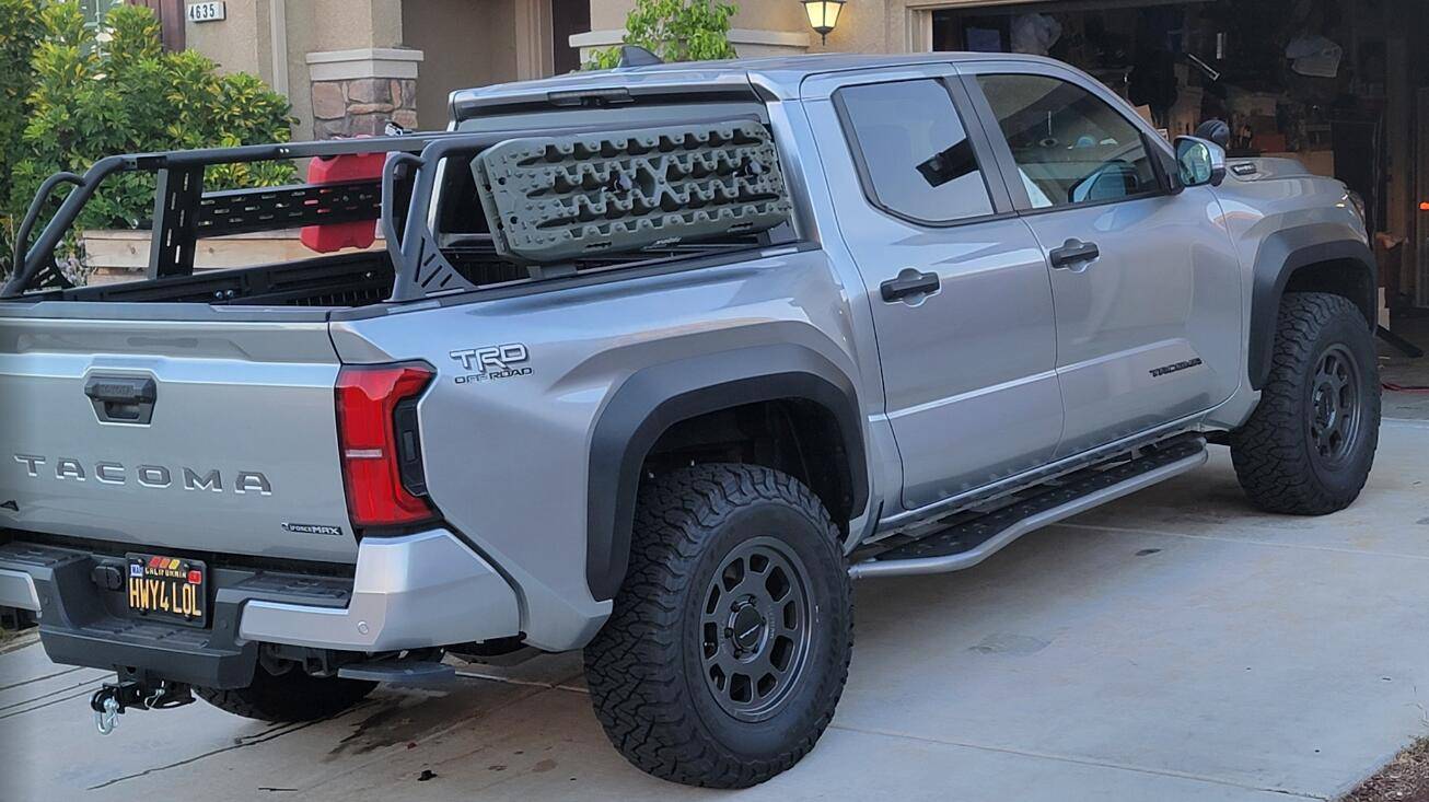 2024 Tacoma Wheel Pic Request - Titanium Method MR703 on Underground? 1752113099111-oo