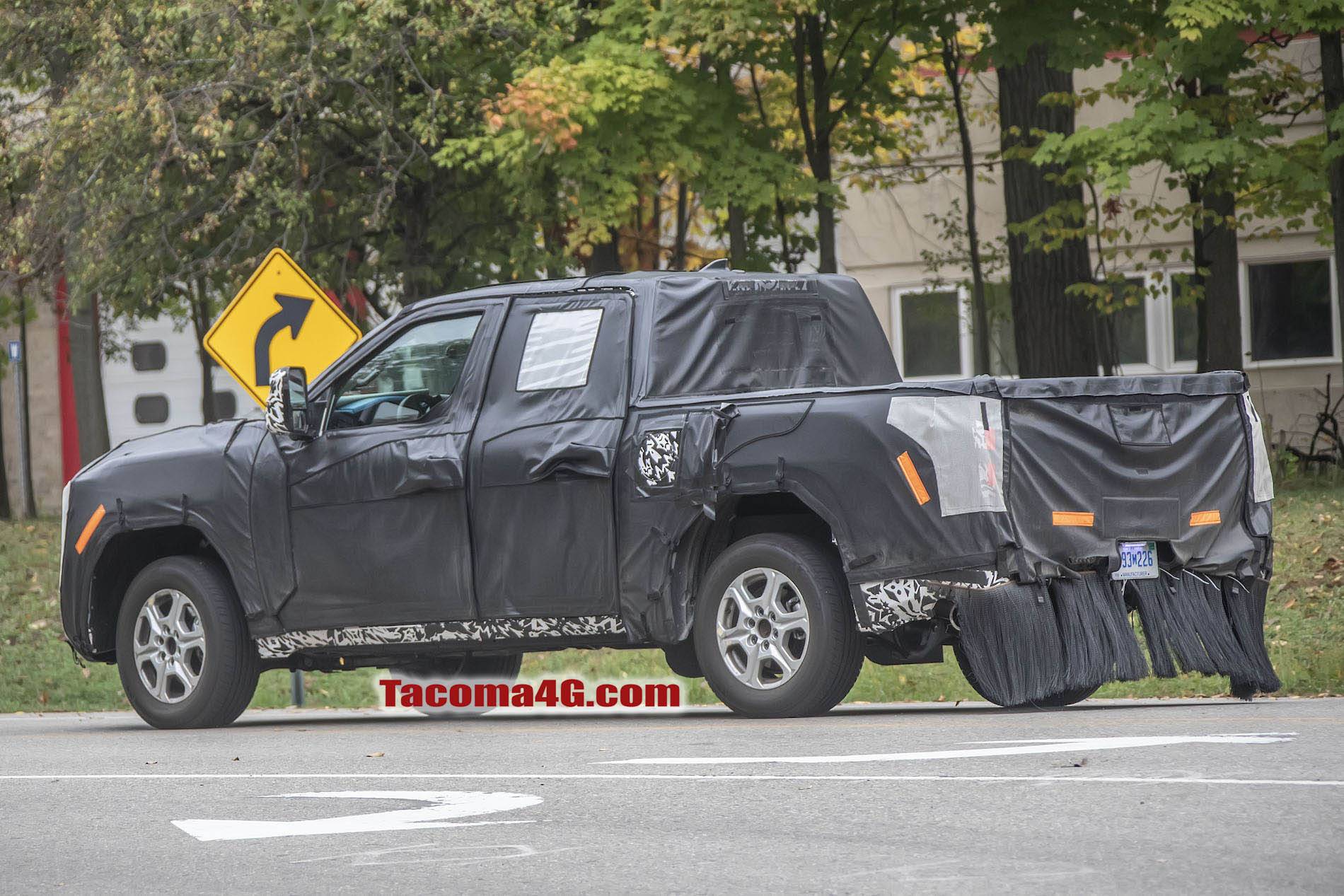 2024 Tacoma 2024 Tacoma (4th Gen) Prototype Spied in First Sighting!! 2023 Toyota Tacoma Prototype Tacoma4G.com 10