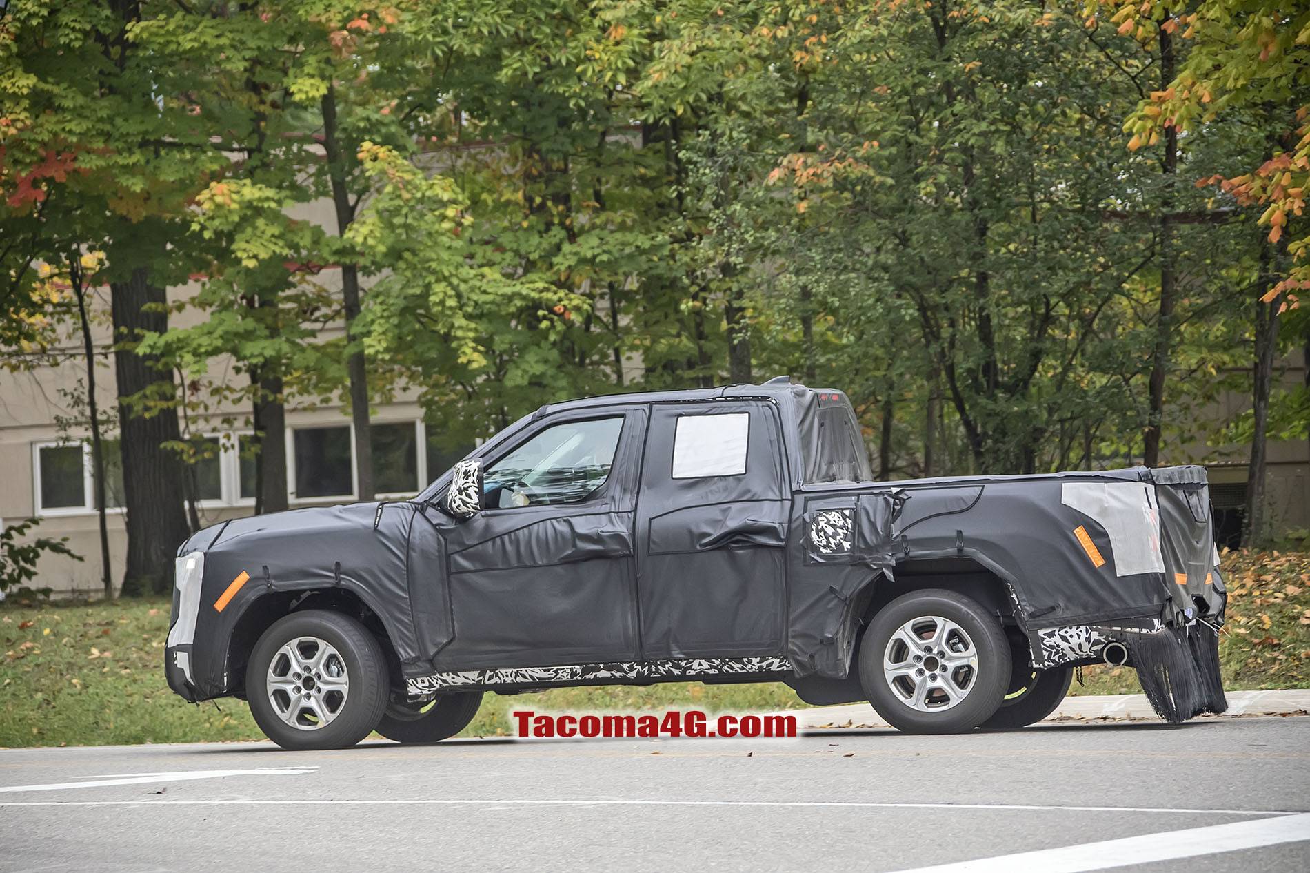 2024 Tacoma 2024 Tacoma (4th Gen) Prototype Spied in First Sighting!! 2023 Toyota Tacoma Prototype Tacoma4G.com 24