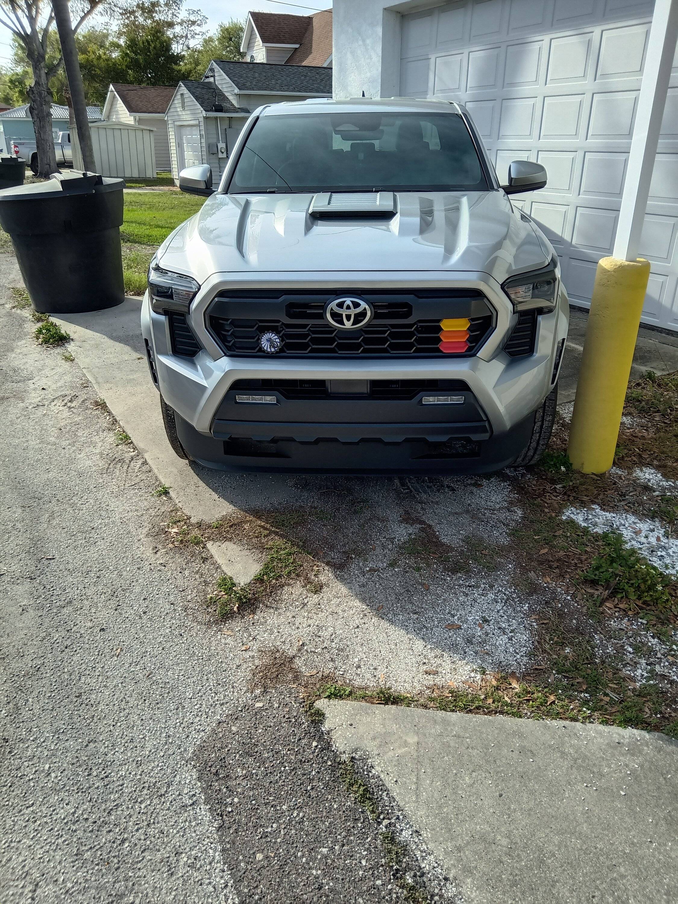 2024 Tacoma What did you do TO / WITH your 4th gen Tacoma today?! 👨‍🏭 🧰 📸 2024 BADGES