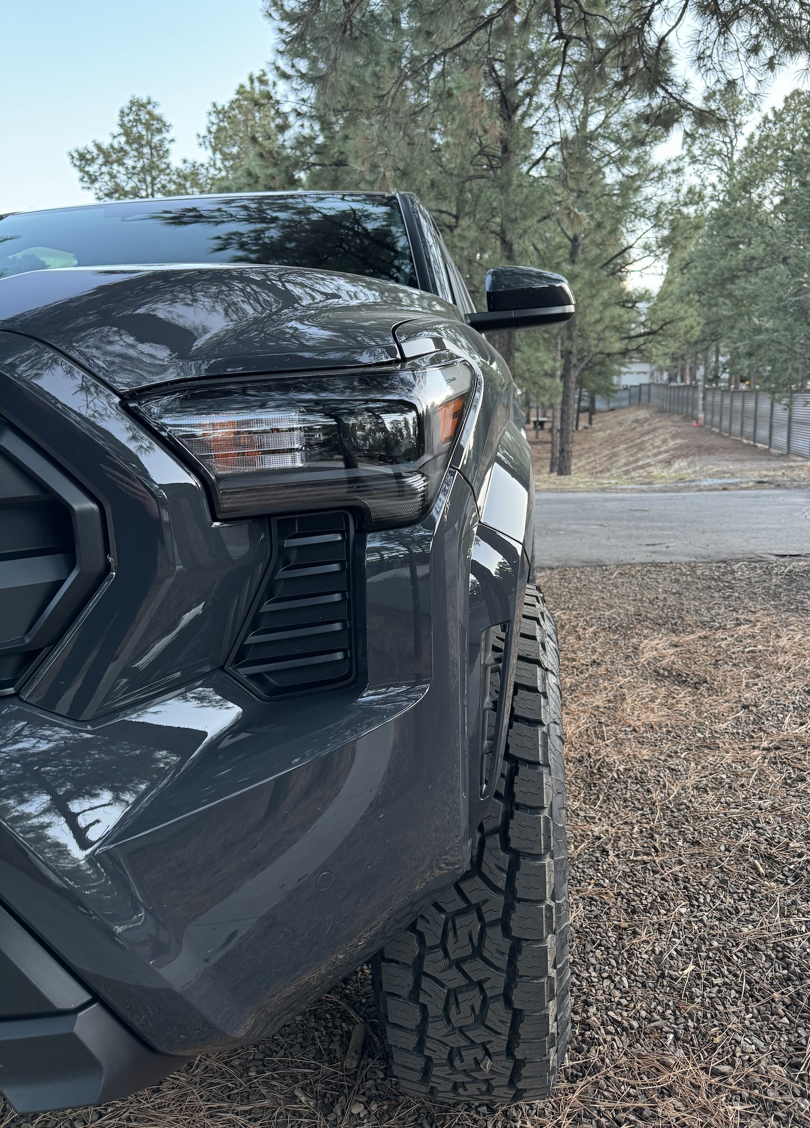 2024 Tacoma 4th gen build Toyo Open Country AT3 285:75 and Method 703 +35 offset 2.jpeg
