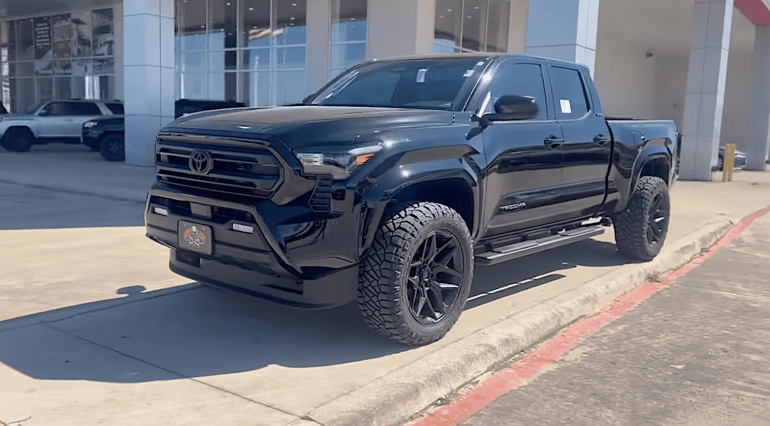 2024 Tacoma 2024 Tacoma SR5 with upgraded aftermarket wheels / tires Black Edition 2024-tacoma-sr5-upgraded-wheels-tires-black-edition-3