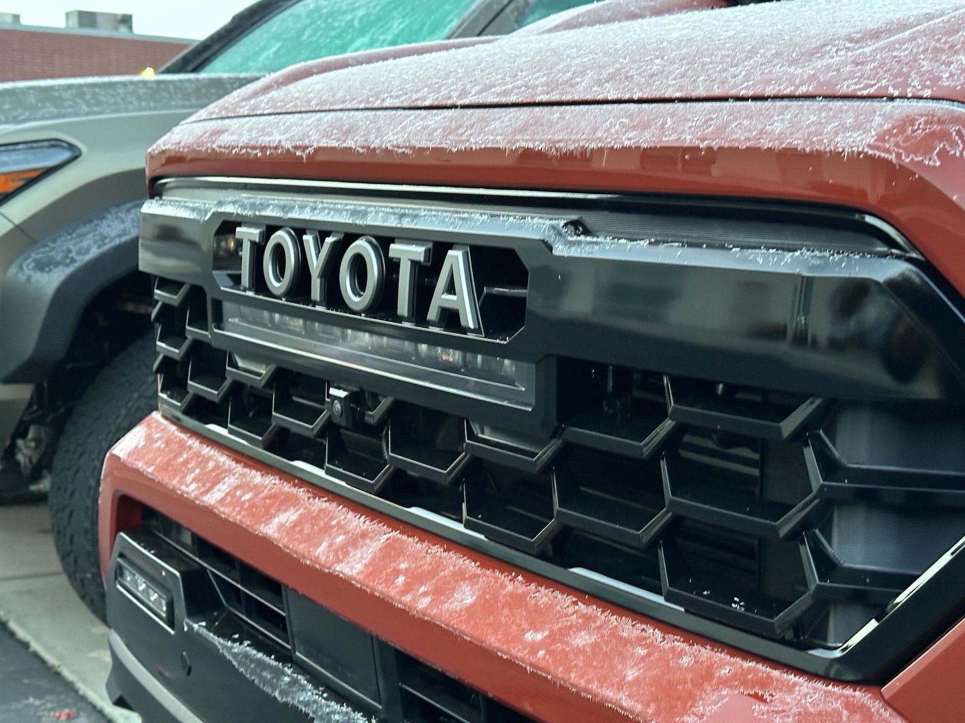 2024 Tacoma 2024 TRD Pro (Terra) & Trailhunter (Bronze Oxide) spotted side by side in Utah 2024 Tacoma TRD Pro Terra and Trailhunter Bronze oxide side by side 13