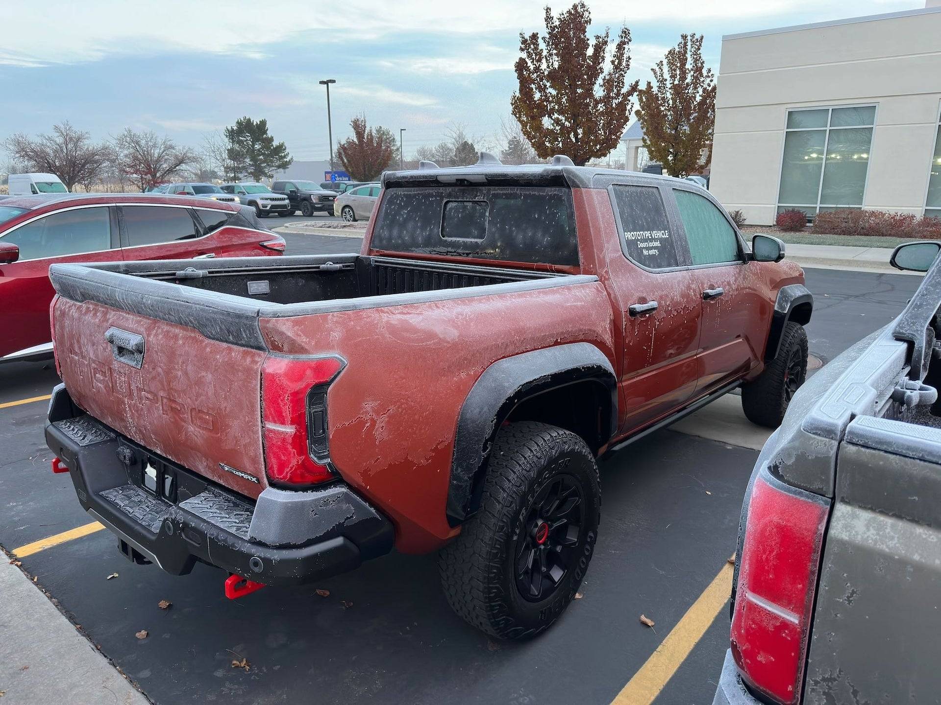 2024 Tacoma Official TERRA 2024 Tacoma Thread (4th Gen) 2024 Tacoma TRD Pro Terra and Trailhunter Bronze oxide side by side 6