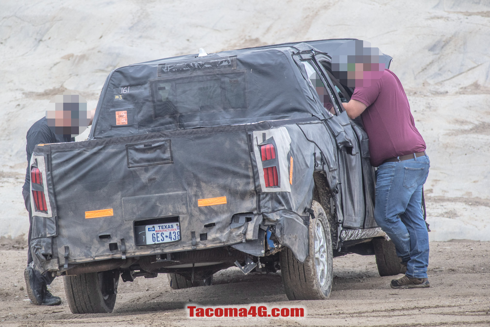 2024 Tacoma New 2024 Tacoma (4th Next Gen) Mule Off-Road Testing Reveals More Suspension Details -- 5/27/22 2024 Toyota Tacoma 4th gen spy photos suspension interior 11