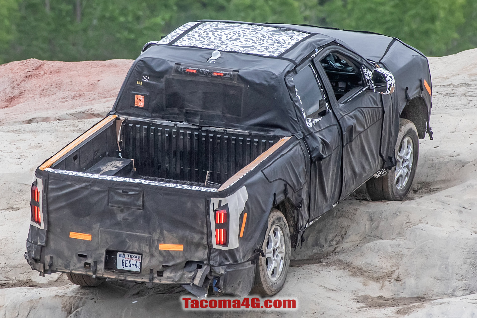 2024 Tacoma New 2024 Tacoma (4th Next Gen) Mule Off-Road Testing Reveals More Suspension Details -- 5/27/22 2024 Toyota Tacoma 4th gen spy photos suspension interior 19