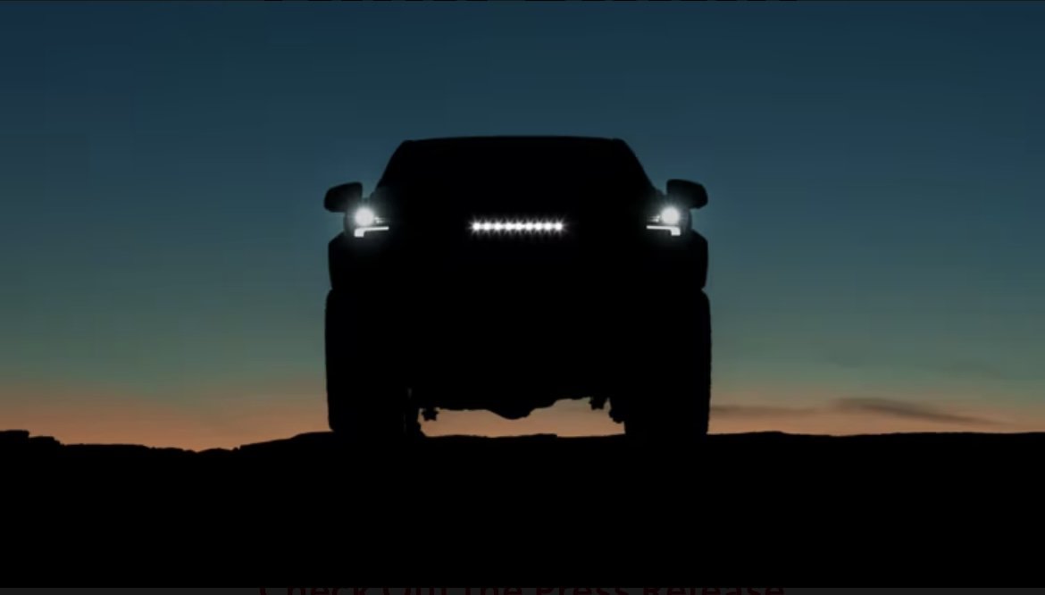 2024 Tacoma 2024 Tacoma Leaked Images Show Headlights, Grille, Hood + Coil Spring Rear Suspension 2024-toyota-tacoma-silhouette-2