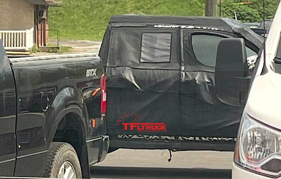 2024 Tacoma 2024 Tacoma Trailhunter Prototype Spied with Possible Long Bed 2024-toyota-tacoma-trailhunter-proto-doors