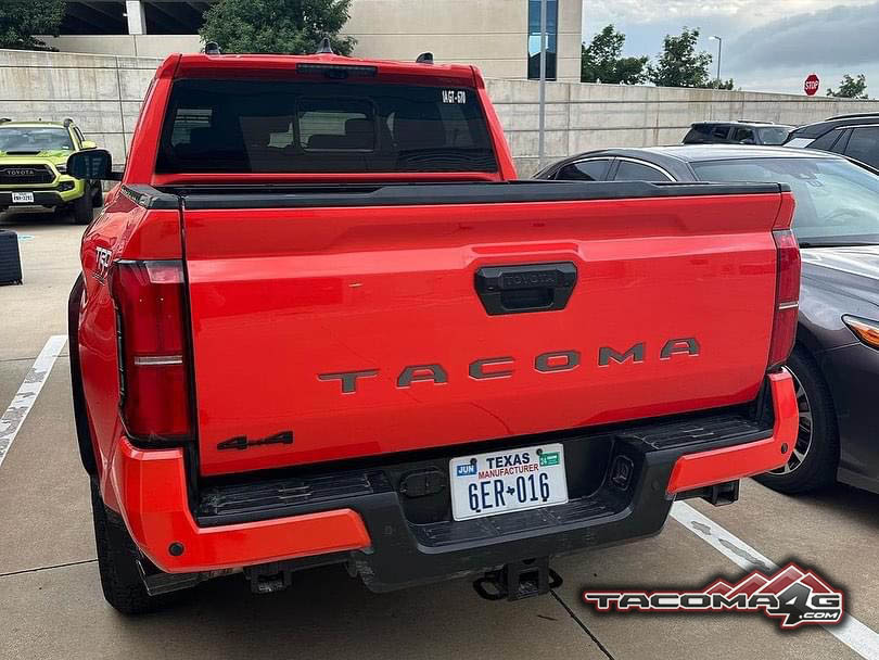 2024 Tacoma 2024 Tacoma TRD OFF ROAD (in Solar Octane) Model Trim First Look! 2024 Toyota Tacoma TRD Off Road First Look 2