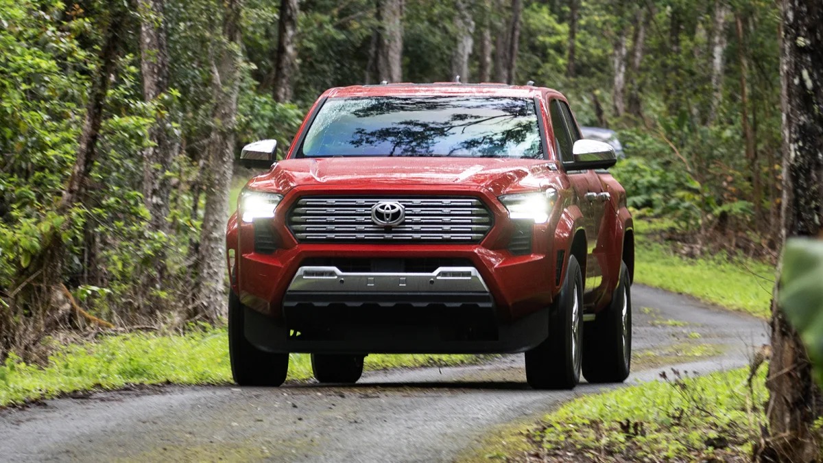 2024 Tacoma 2024 Tacoma Limited Specs, Price, MPG, Options/Packages, Features, Photos & Videos 2024_toyota_tacoma_limited_018-copy-jpe