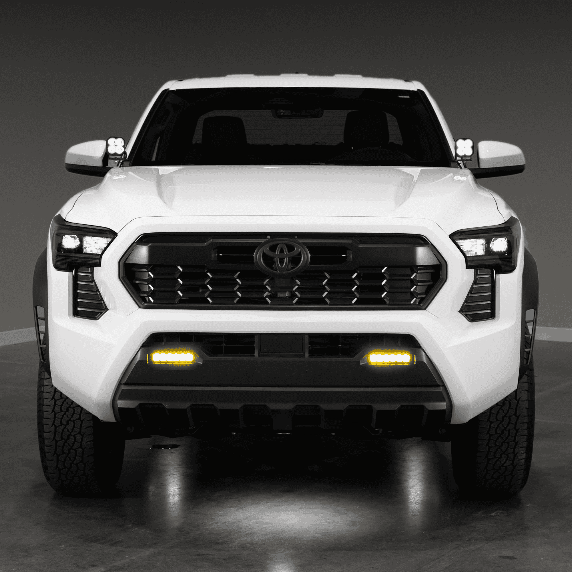 2024_Toyota_Tacoma_Straight_Fog_On.png