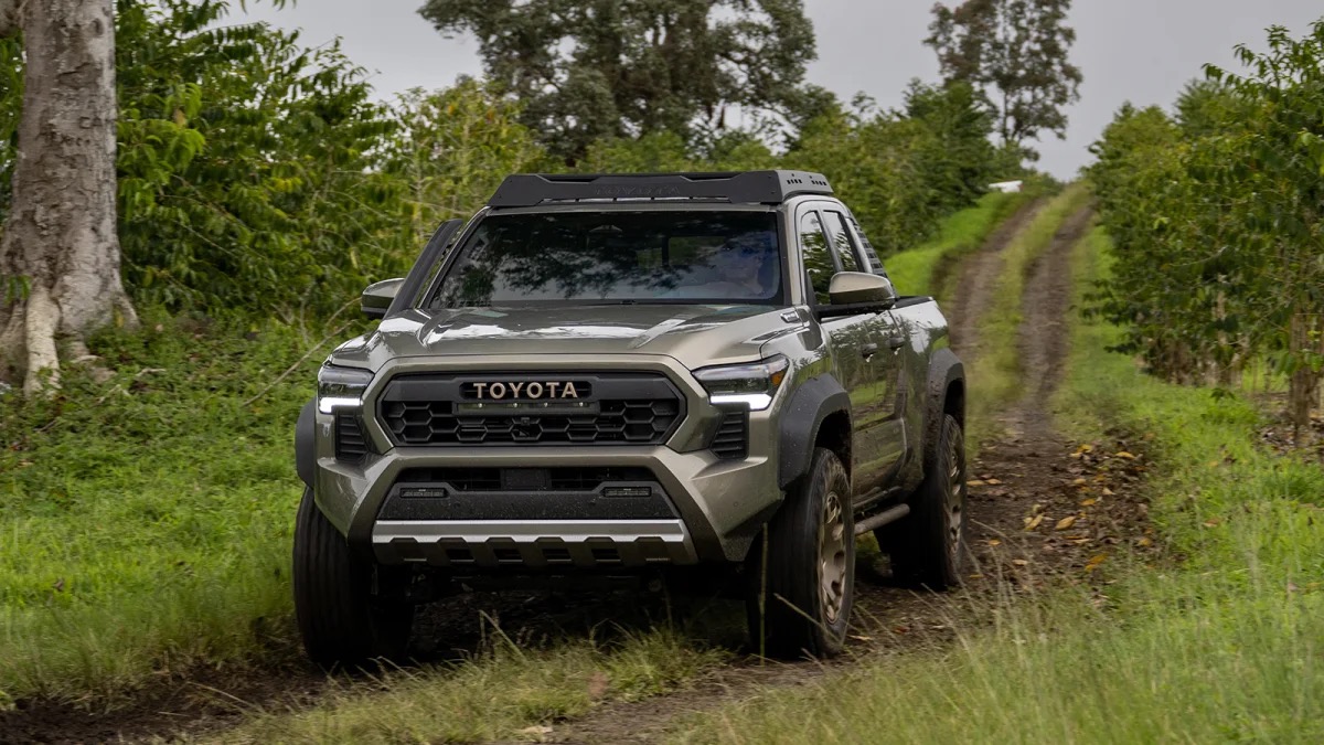 2024 Tacoma 2024 Tacoma TRAILHUNTER - Specs, Price (TBA) Features, Photos & Videos 2024_toyota_tacoma_trailhunter_032-copy-jpe