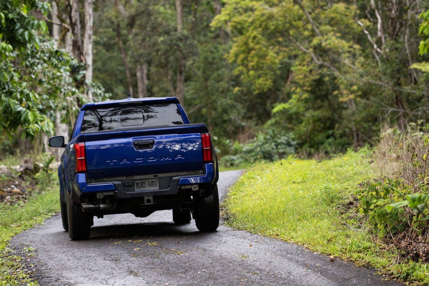 2024 Tacoma 2024 Tacoma TRD Sport Photos (Exterior, Interior, 6MT Manual Transmission) 2024_Toyota_Tacoma_TRD_Sport_007-scaled