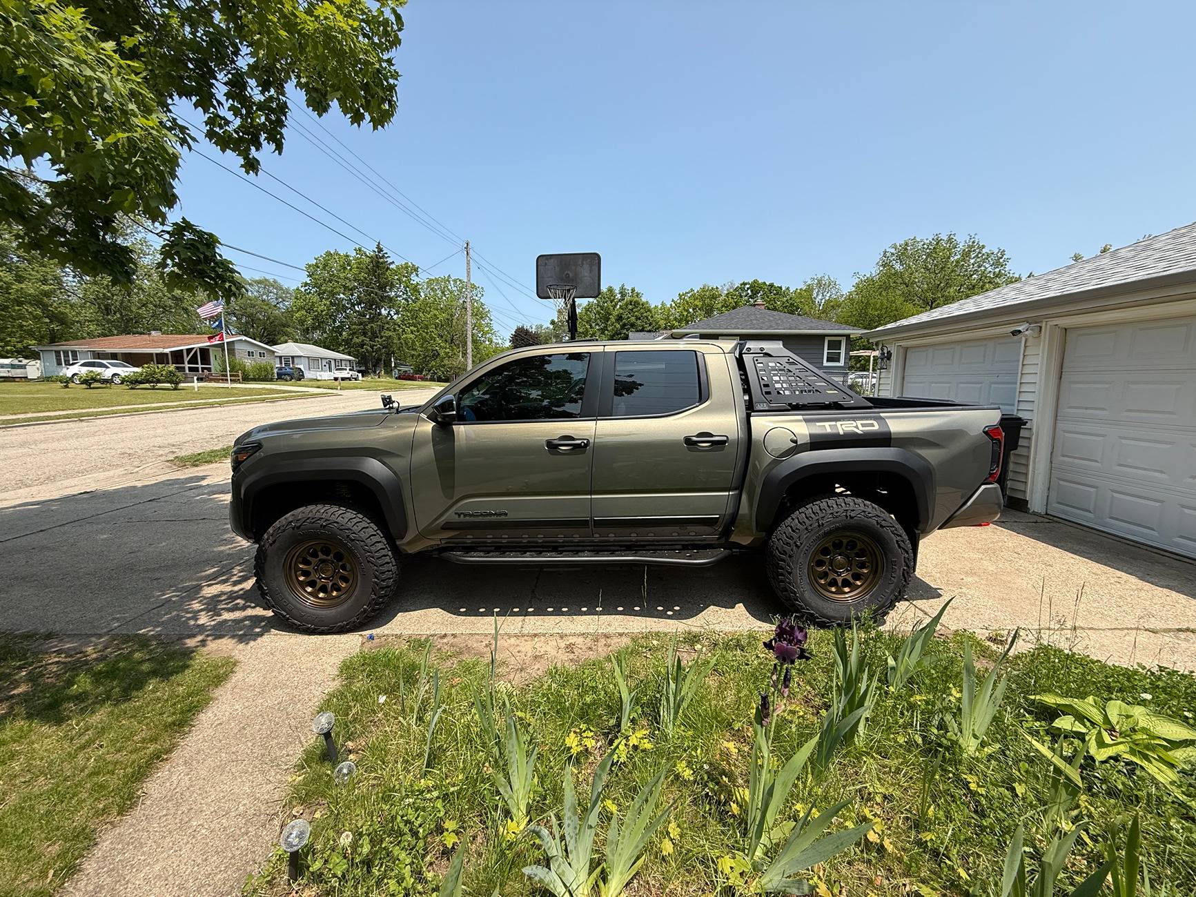 2024 Tacoma Bronze Oxide TRD OR 3" Lift, 35" Baja Boss ATs, SCS Blaze 10s +20 Offset 2025-06-01 12.59.01