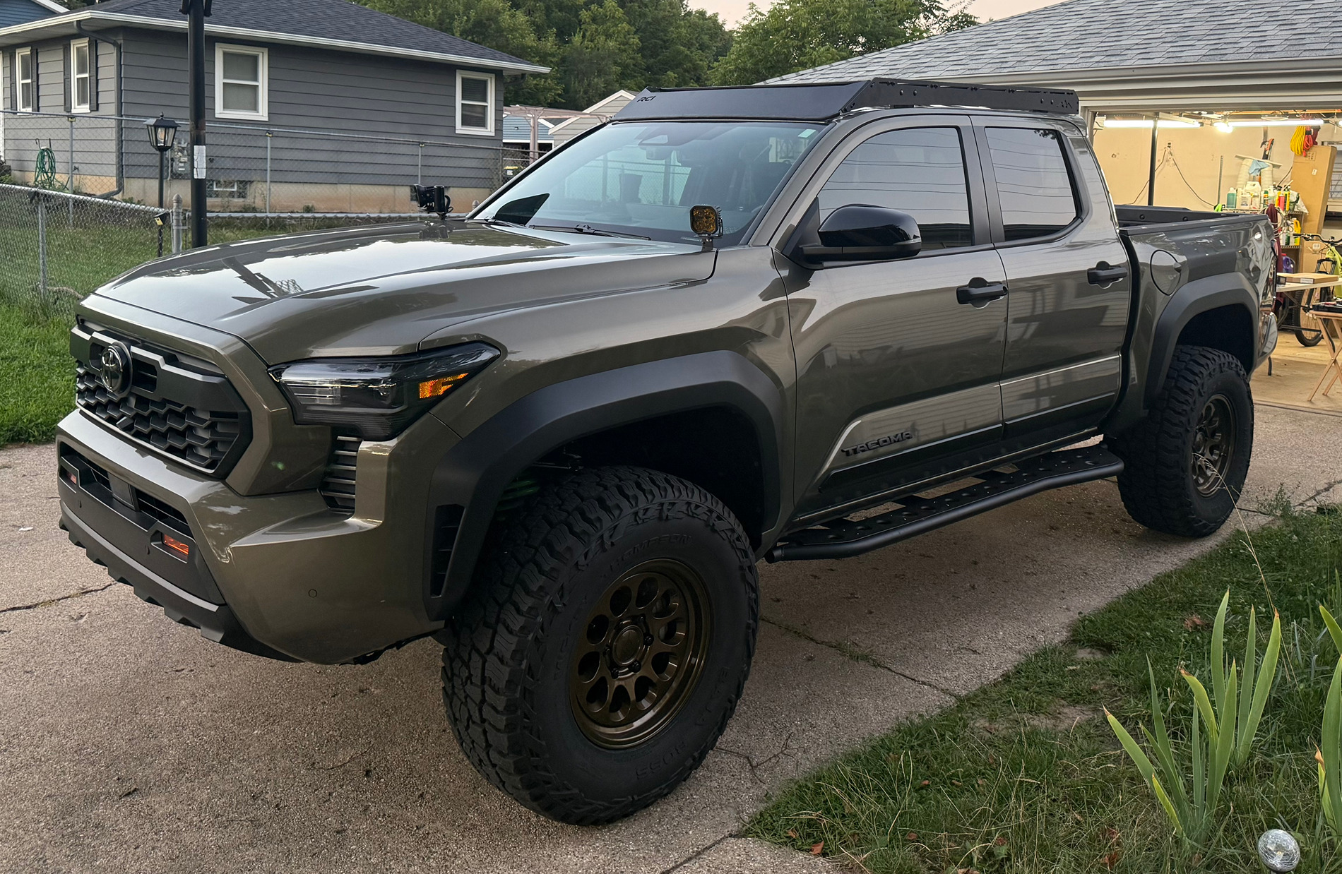 2024 Tacoma RCI Roof Rack installed w/ Diode Dynamics 42" inch light bar. 2025-08-21 20.39.26