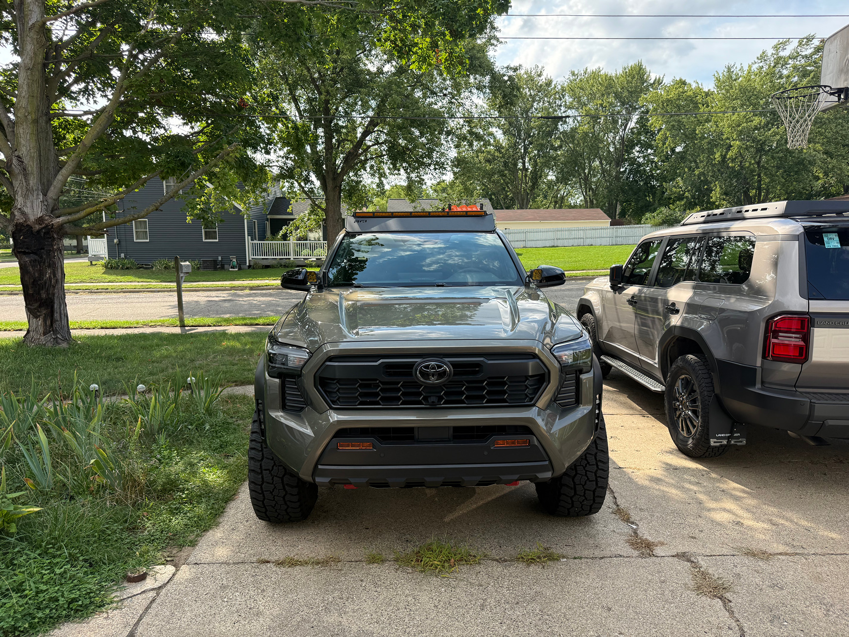 2024 Tacoma RCI Roof Rack installed w/ Diode Dynamics 42" inch light bar. 2025-08-22 16.55.20