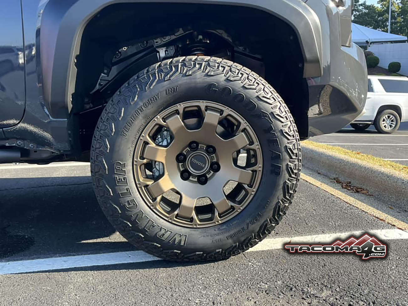 2024 Tacoma Underground TRD PRO vs. TRAILHUNTER 2024 Tacomas side-by-side comparison 385846890_122135840360010156_6488290636813403005_n