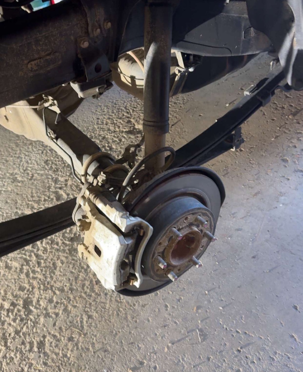 2024 Tacoma PSA: Tacomas with leaf springs and coils share the same shocks - TRD Offroad shocks installed on SR! before.JPG