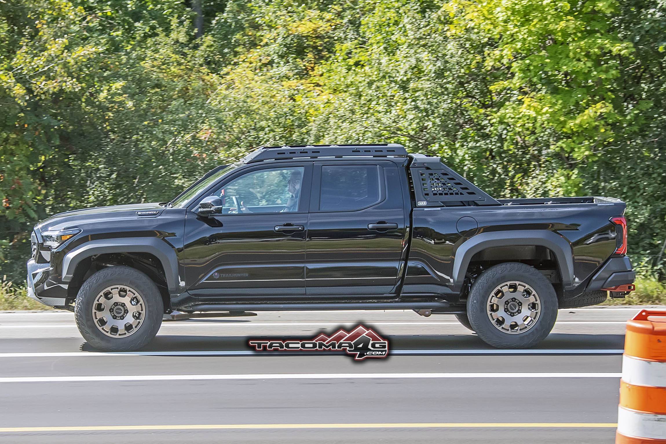 2024 Tacoma Official BLACK 2024 Tacoma Thread (4th Gen) Black 2024 Tacoma Trailhunter Photos 5