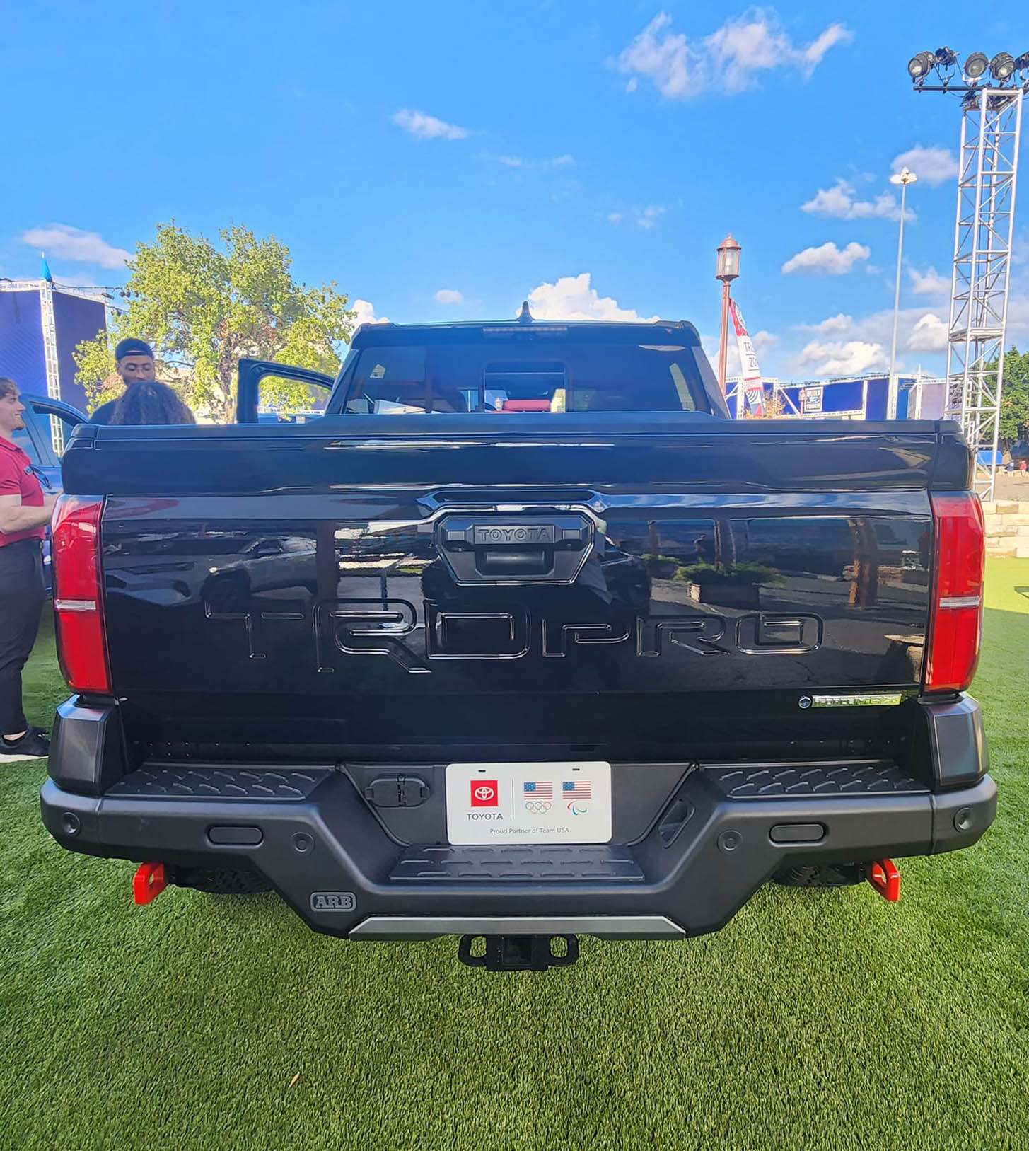 2024 Tacoma 2024 Tacoma TRD PRO - Specs, Price (TBA) Features, Photos & Videos black-2024-toyota-tacoma-trd-pro-2-