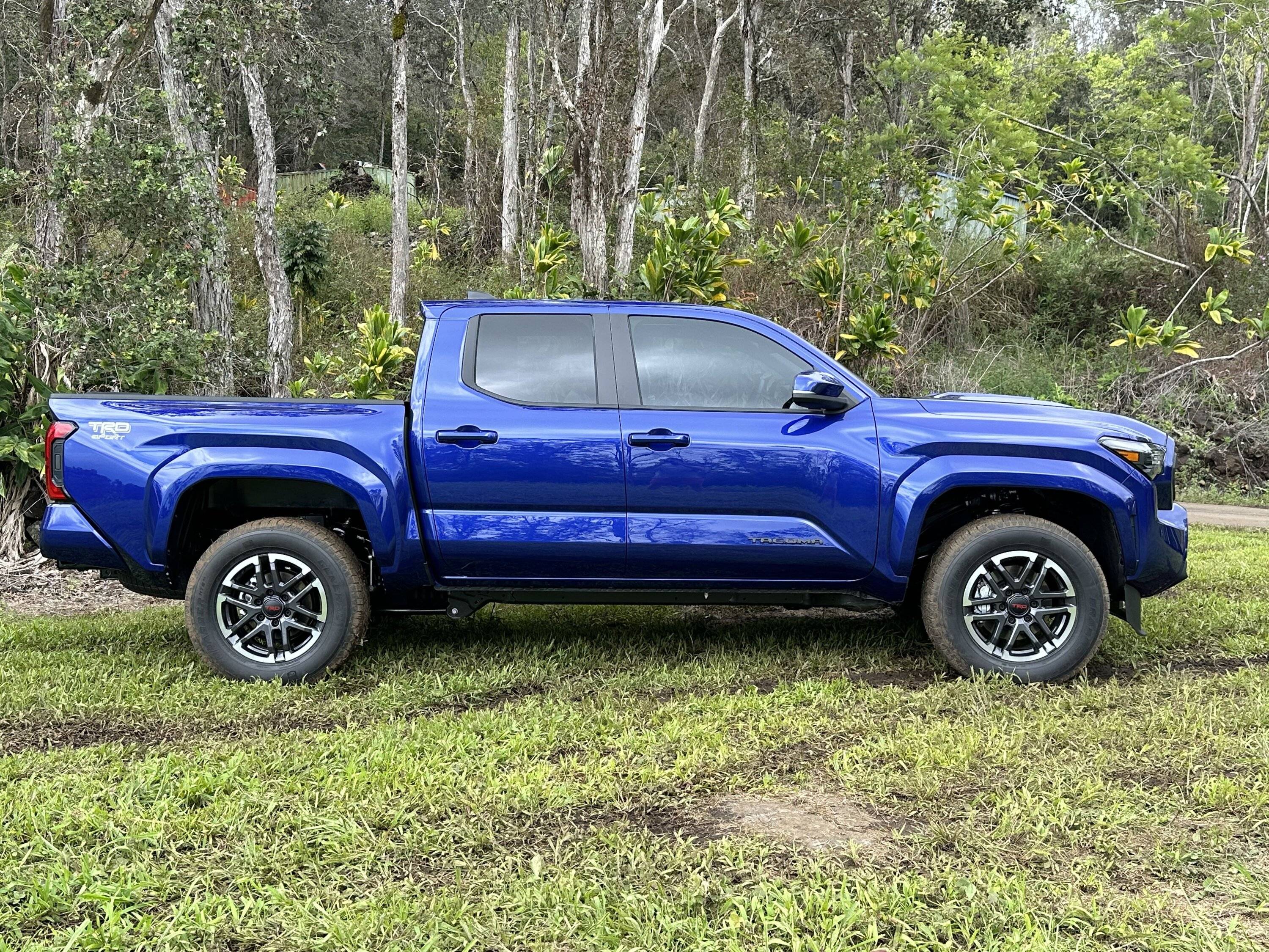 2024 Tacoma Official BLUE CRUSH 2024 Tacoma Thread (4th Gen) Blue Crush 2024 Tacoma TRD Sport