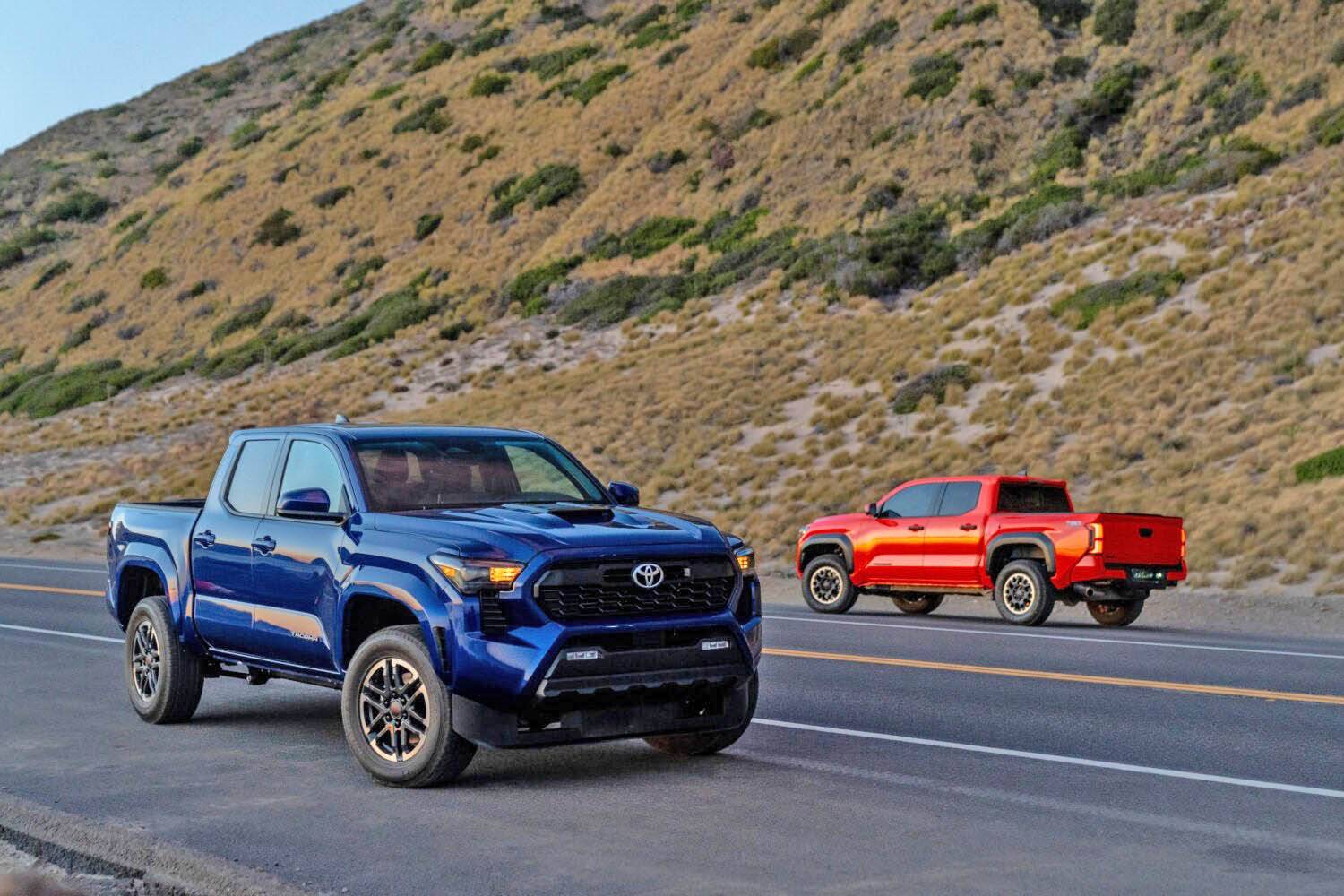 2024 Tacoma Official BLUE CRUSH 2024 Tacoma Thread (4th Gen) Blue Crush Metallic 2024 Tacoma TRD Sport 6