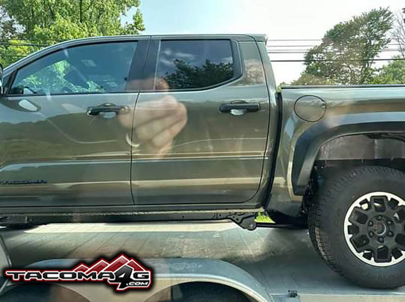 2024 Tacoma Official BRONZE OXIDE 2024 Tacoma Thread (4th Gen) Bronze Oxide 2024 Tacoma TRD Off Road spotted 13