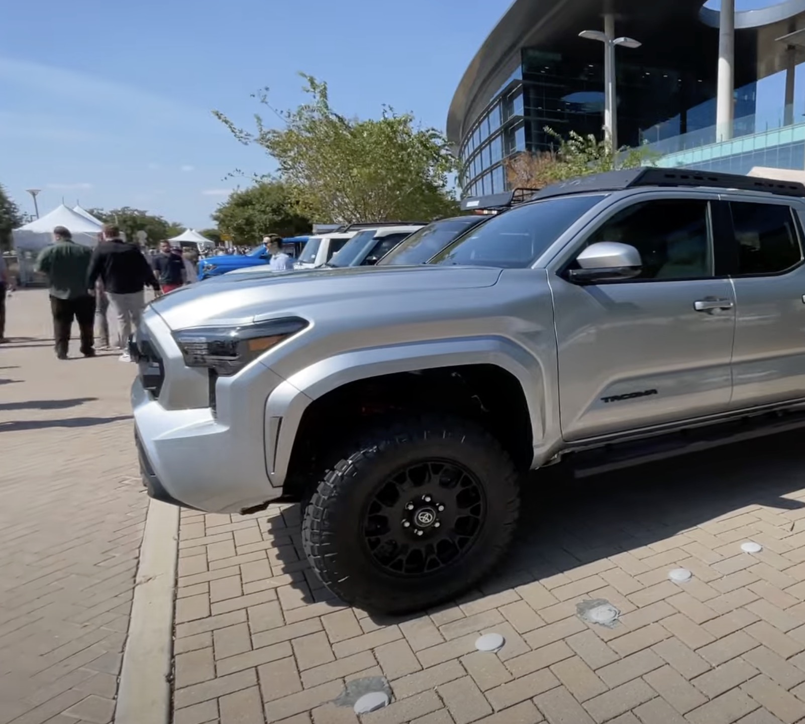 2024 Tacoma Lifted 2024 Tacoma Build (SR5) w/ Toyota Accessories (TRD Lift Kit 2.5" Front / 2" Rear, Wheels, Exhaust, Bed Tire Carrier, Skid Plate, Etc)! Celestial Silver 2024 Tacom SR5 TRD Lift Kit 2.5 2.0 inches springs struts build 2