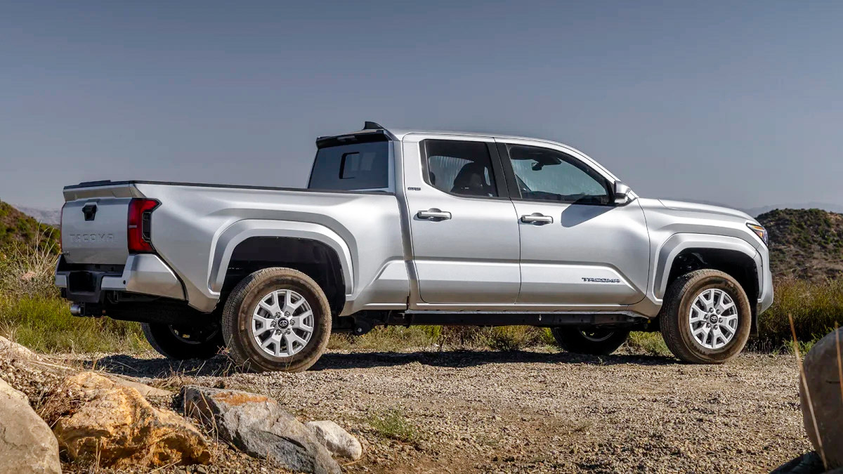 2024 Tacoma Official CELESTIAL SILVER METALLIC 2024 Tacoma Thread (4th Gen) Celestial Silver 2024 Tacoma SR5 double cab 6 foot ft bed 21