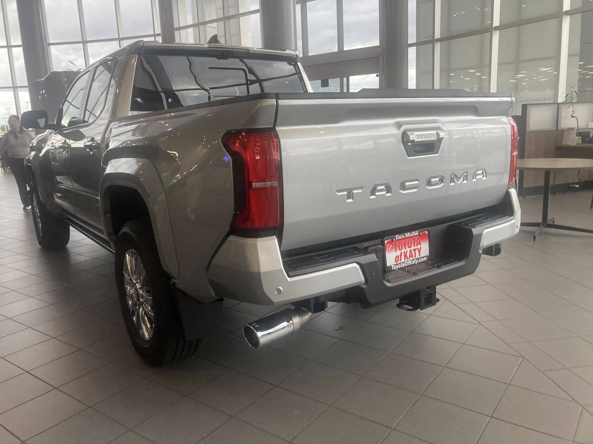 2024 Tacoma Official CELESTIAL SILVER METALLIC 2024 Tacoma Thread (4th Gen) Celestial Silver Metallic 2024 Tacoma Limited interior exterior3