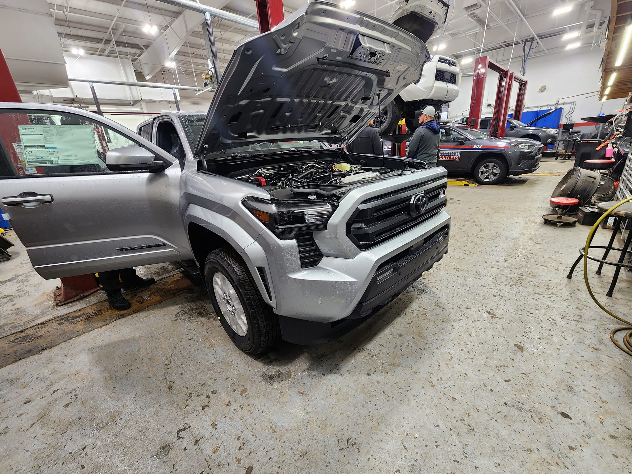 2024 Tacoma Official CELESTIAL SILVER METALLIC 2024 Tacoma Thread (4th Gen) Celestial Silver Metallic 2024 Tacoma SR5 1