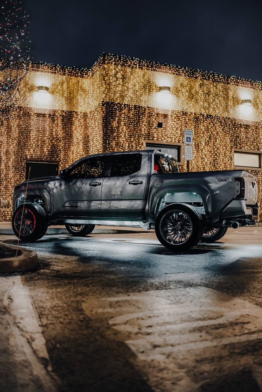 2024 Tacoma What did you do TO / WITH your 4th gen Tacoma today?! 👨‍🏭 🧰 📸 DSC09813