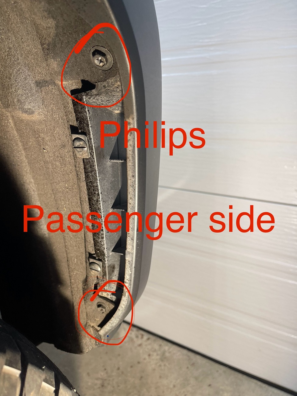 2024 Tacoma Wheel arc liner / carpet, mudflap bolt IMG_1166