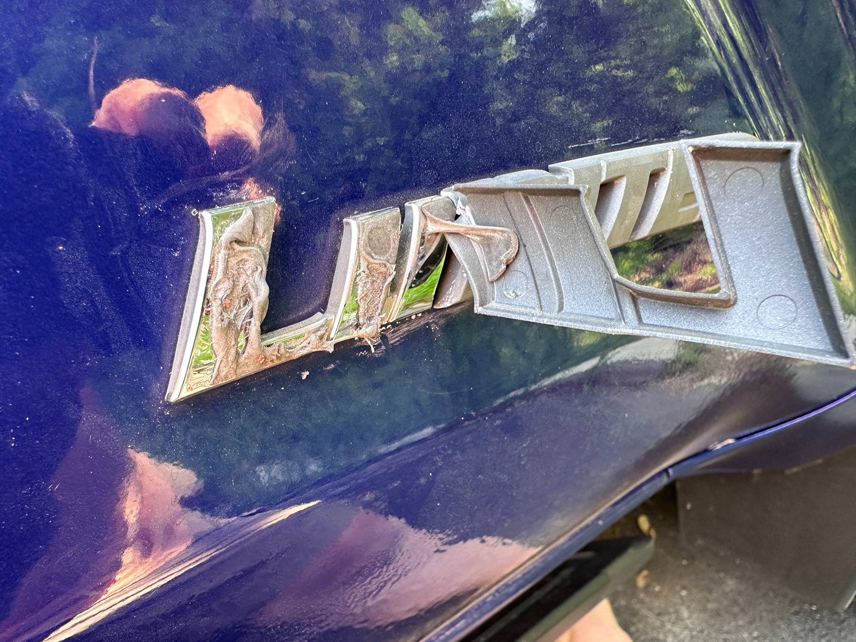 2024 Tacoma 2025 Limited black badge cover doesn't fit  ? IMG_1621.JPG