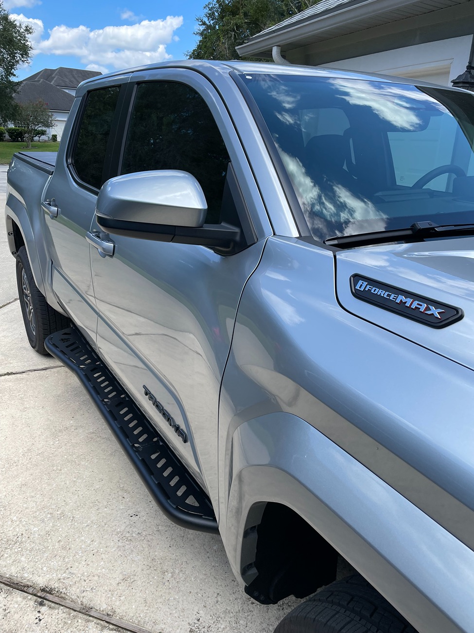 2024 Tacoma What did you do TO / WITH your 4th gen Tacoma today?! 👨‍🏭 🧰 📸 IMG_1628