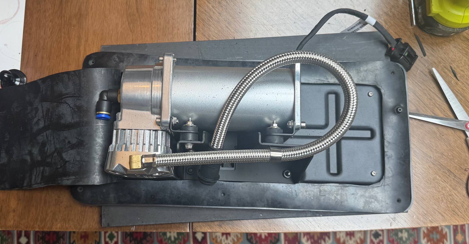 2024 Tacoma Trailhunter OEM Onboard Tire Inflator/Air Compressor Retrofit into Tacoma Offroad Premium DIY IMG_3245