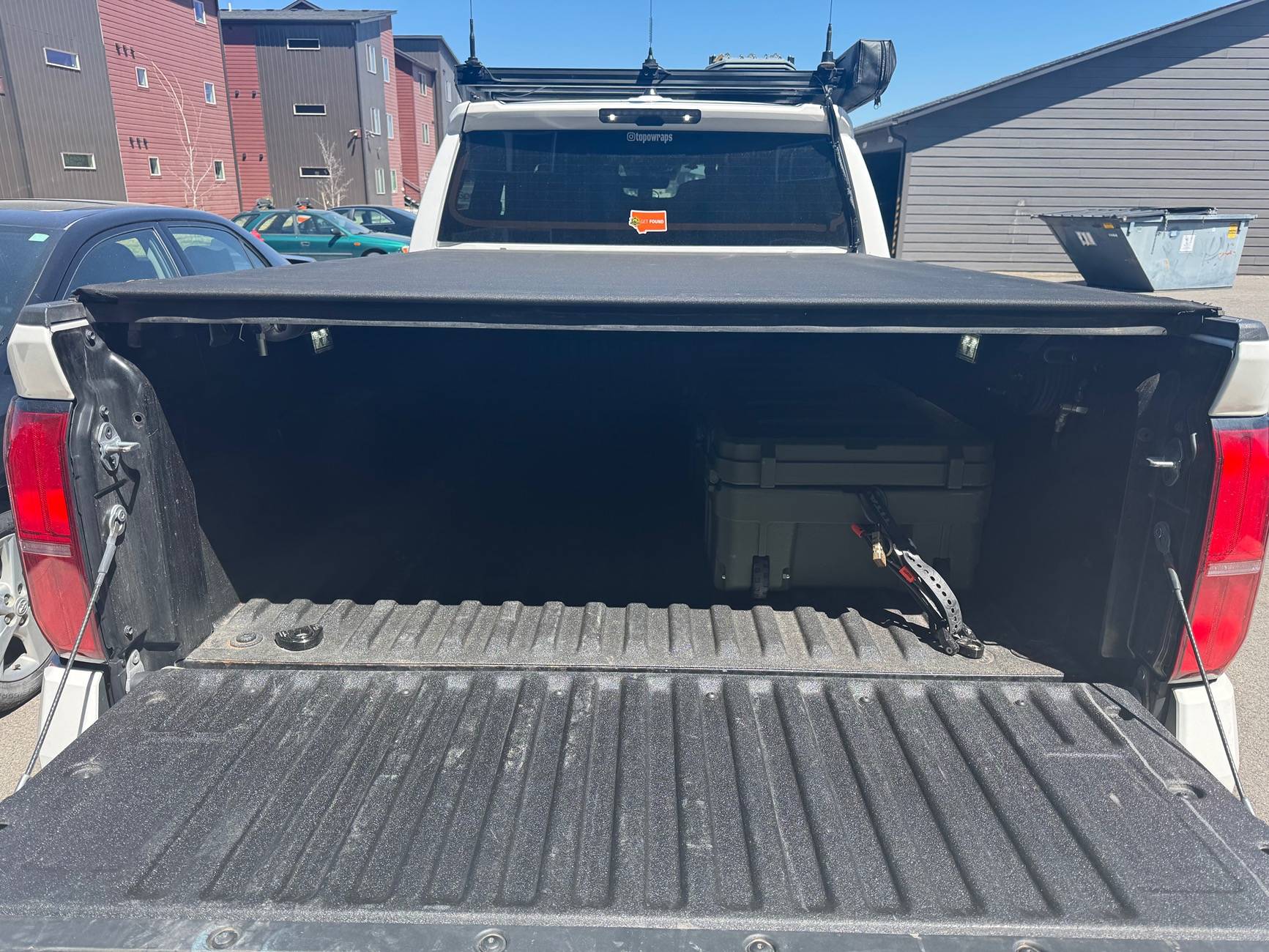 2024 Tacoma TruXedo Pro X15 Premium Roll-Up Tonneau cover IMG_4248