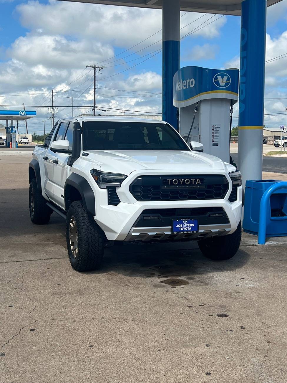 2024 Tacoma Trailhunter max tire size IMG_5042