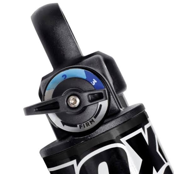 2024 Tacoma Clicker for FOX QS3, TrdPro2025 IMG_7751
