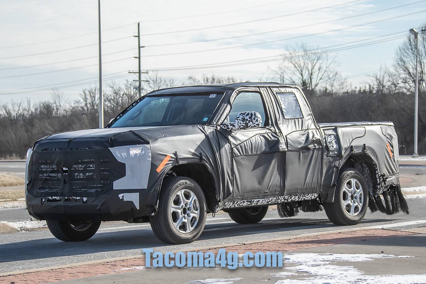 2024 Tacoma Next-Gen Toyota Tacoma Mules Caught Testing next-toyota-tacoma-mule-spied-4