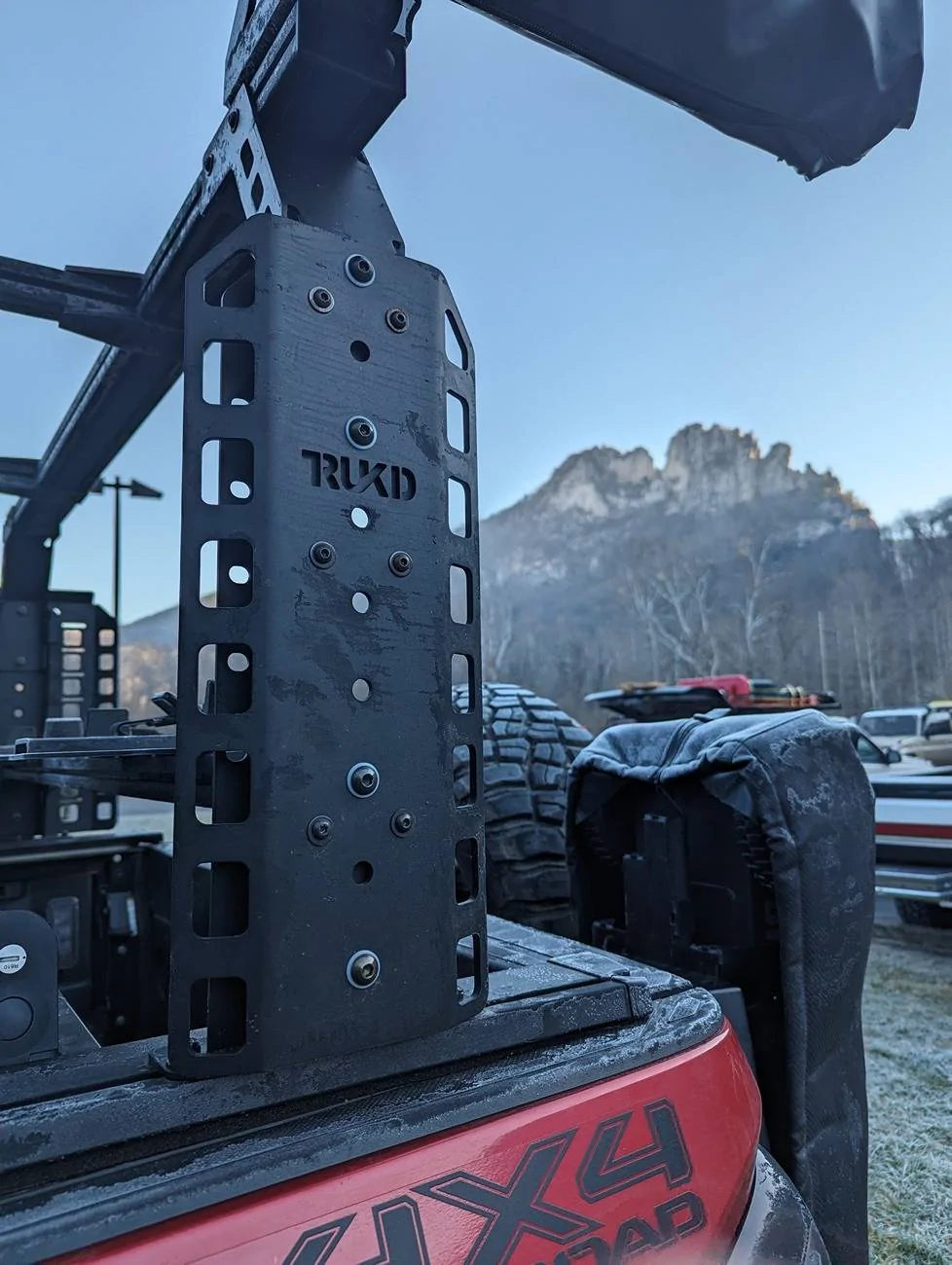 2024 Tacoma Best HD retractable tonneau that a rack can be mounted on to? PXL_20240203_140435577