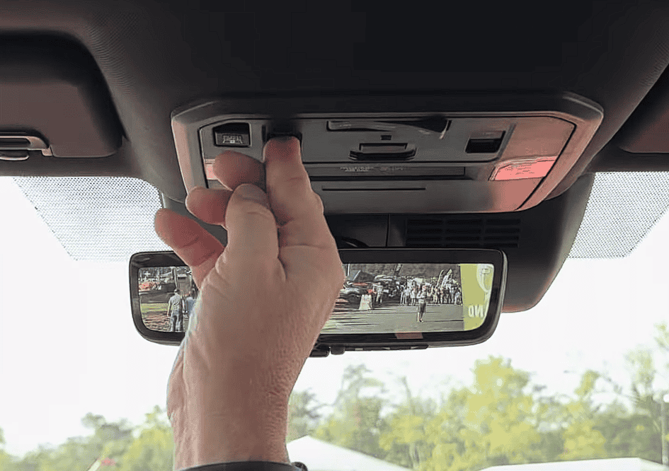 2024 Tacoma Power Sliding Rear Window on 2024 Tacoma? Screenshot 2023-10-12 085036