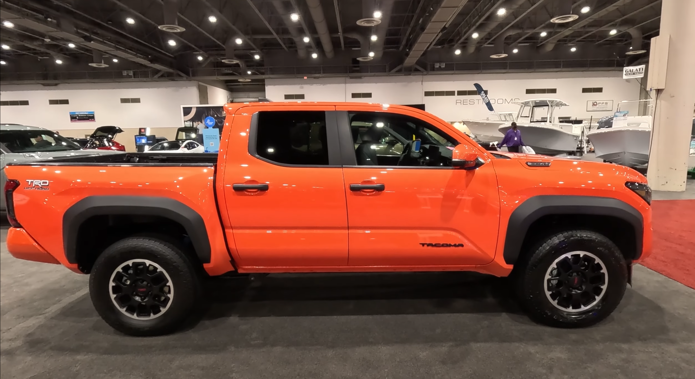 2024 Tacoma TRD Off-Road Hybrid @ Houston Show -- First look at TRD Pro sized tire/wheel combo on Off-Road Hybrid Screenshot 2024-01-30 at 9.39.58 PM.jpe