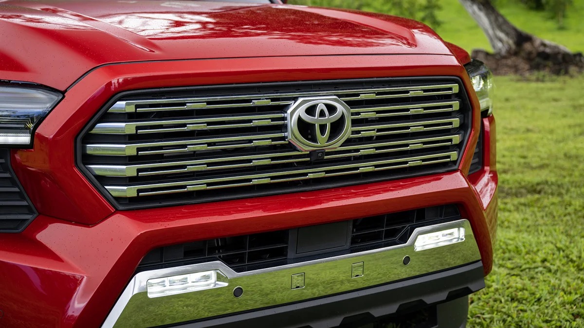 2024 Tacoma Official SUPERSONIC RED 2024 Tacoma Thread (4th Gen) Supersonic Red 2024 Tacoma Limited 10