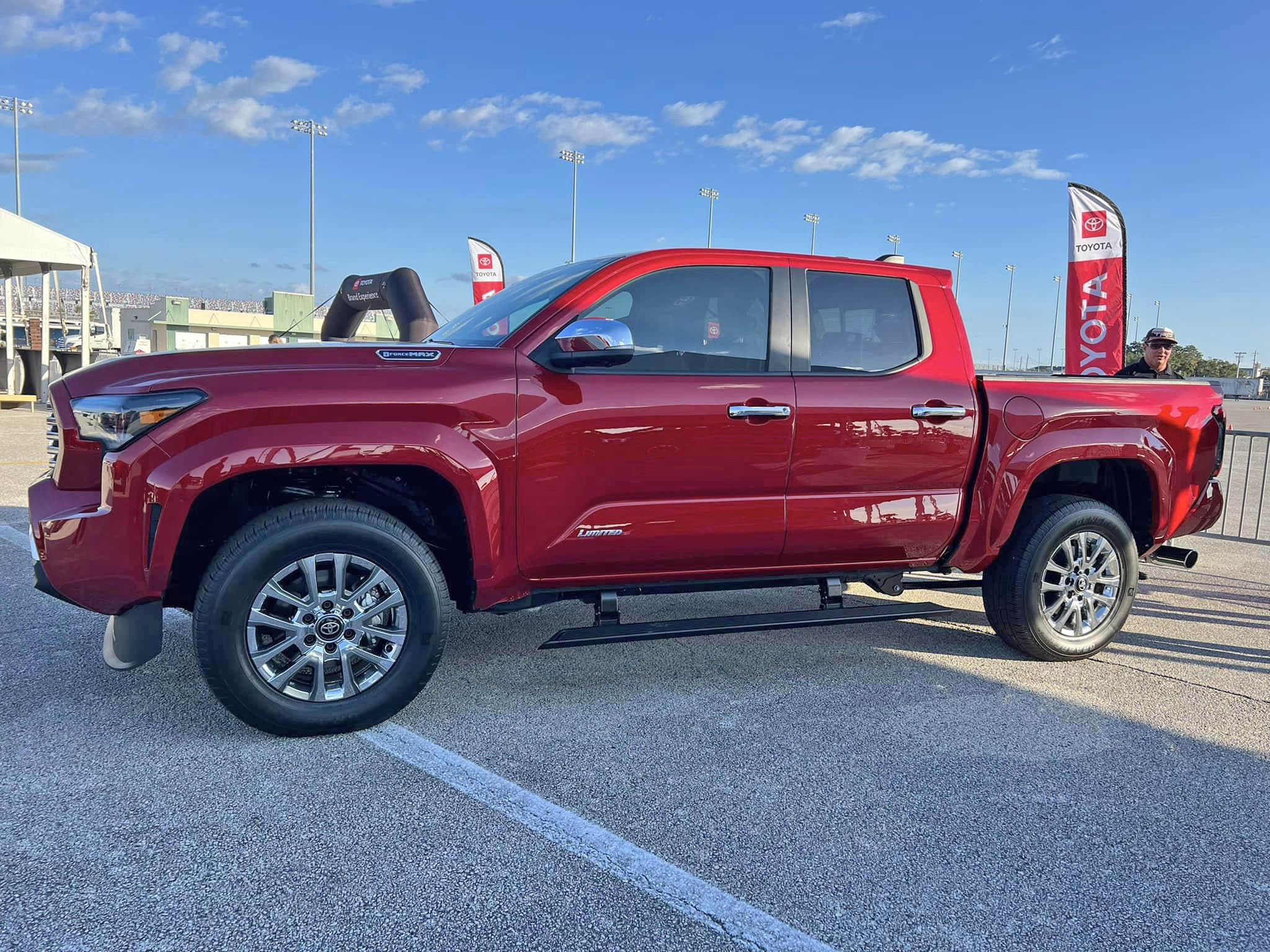 2024 Tacoma 2024 Tacoma Limited Specs, Price, MPG, Options/Packages, Features, Photos & Videos Supersonic Red 2024 Tacoma Limited Power Tailgate 6