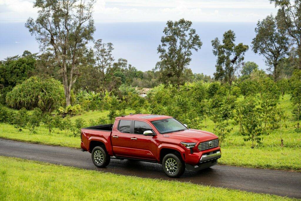 2024 Tacoma Official SUPERSONIC RED 2024 Tacoma Thread (4th Gen) supersonic-red-2024-tacoma-photos3