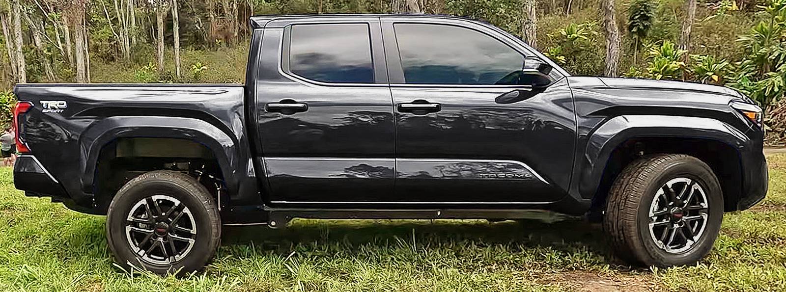 2024 Tacoma BLACK 2024 Tacoma Thread (4th Gen) tac24 7