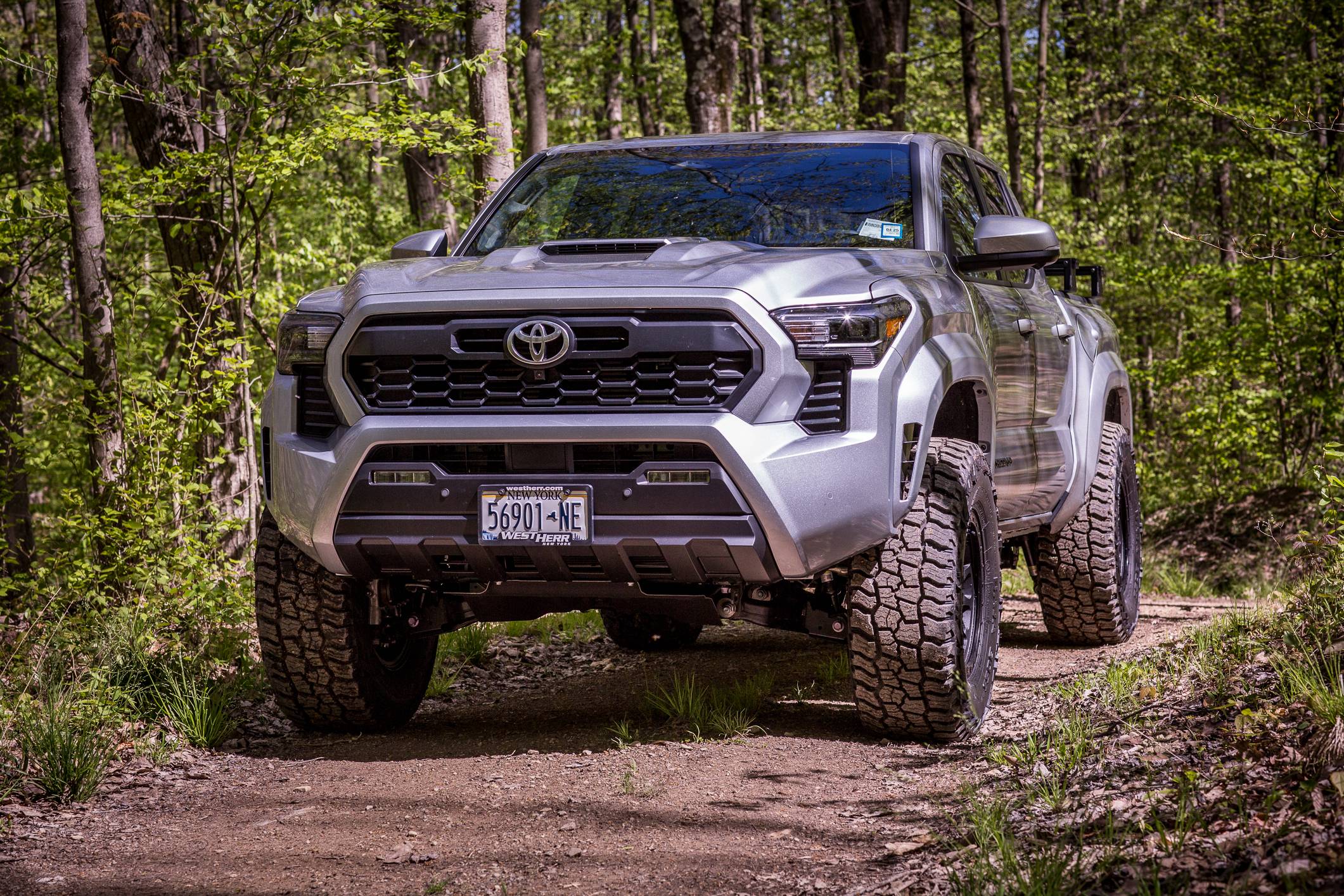 2024 Tacoma 35's Mickey Thompson Baja Boss AT Tires on 2024 Tacoma TRD Sport w/ Westcott Lift Tacoma Peragon 5 inch -35