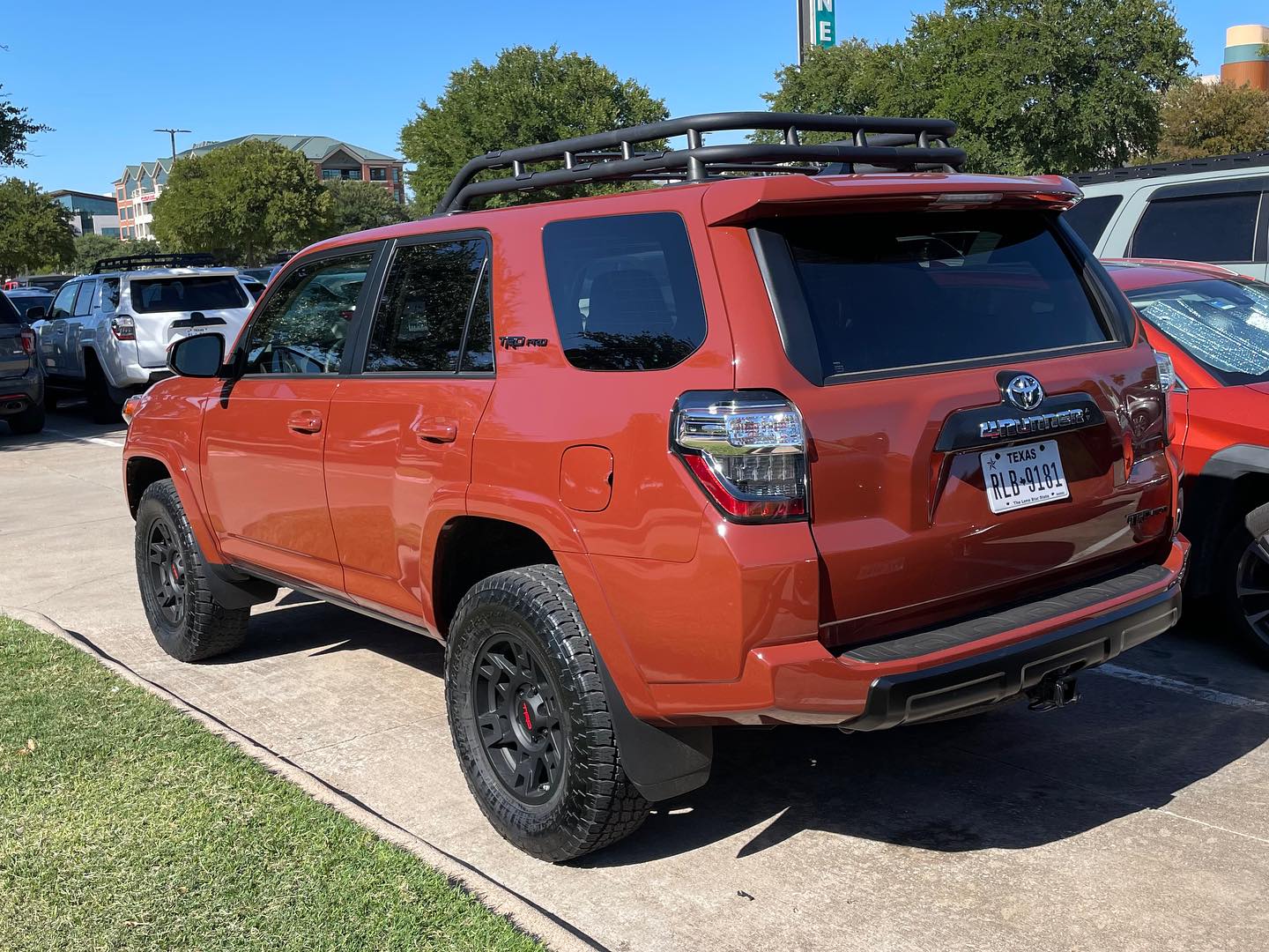 2024 Tacoma Terra color in the sun (photos) Tera Color Tacoma 4Runner